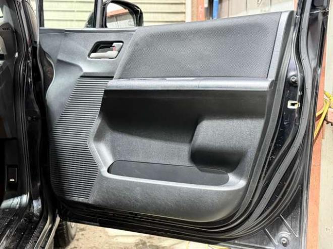 フリードスパイク1.5 G ジャストセレクション 4WD　防錆塗装4WDキーレスTVナビ 1500