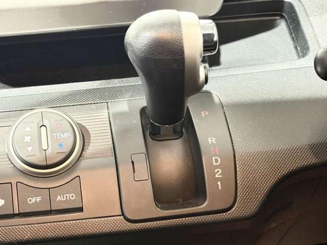 フリードスパイク1.5 G ジャストセレクション 4WD　防錆塗装4WDキーレスTVナビ 1500