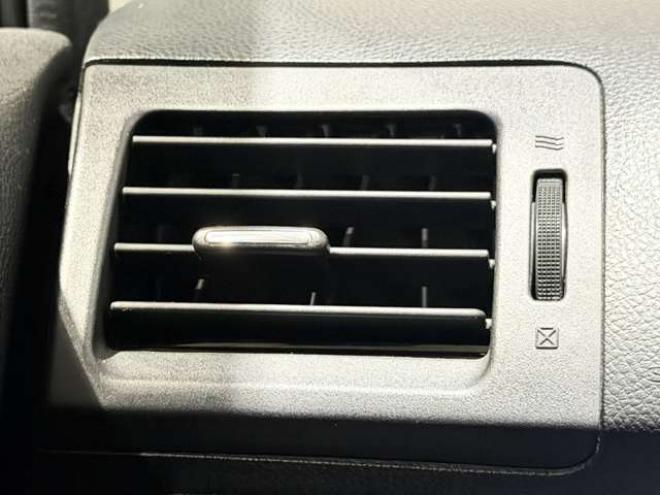 インプレッサスポーツ 2.0 i 4WD　防錆塗装4WDTVナビBカメエンスタ 2000