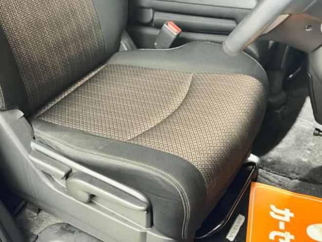 セレナ2.0 ハイウェイスター 4WD　防錆塗装4WDTVナビ 2000