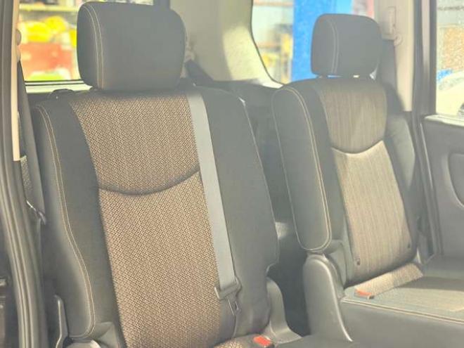 セレナ2.0 ハイウェイスター 4WD　防錆塗装4WDTVナビ 2000