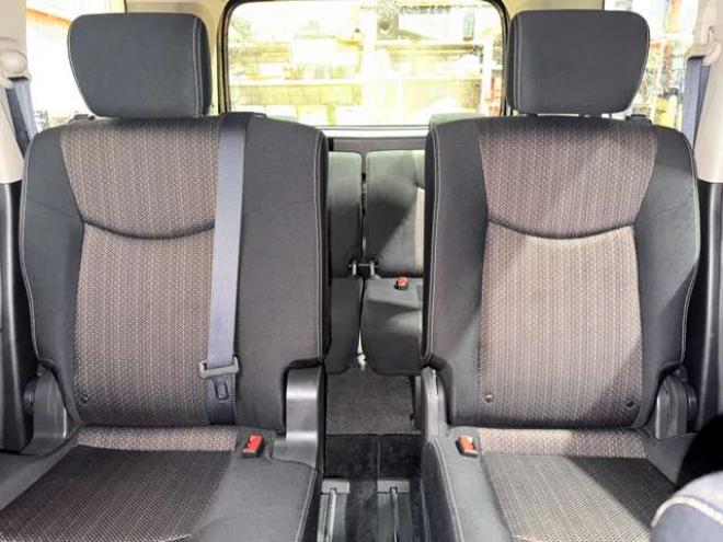 セレナ2.0 ハイウェイスター 4WD　防錆塗装4WDTVナビ 2000