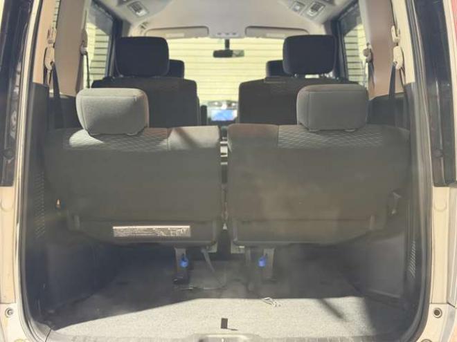 セレナ2.0 20X 4WD　防錆塗装4WDTVナビBカメETCエンスタ 2000