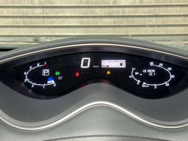 セレナ2.0 20X 4WD　防錆塗装4WDTVナビBカメETCエンスタ 2000