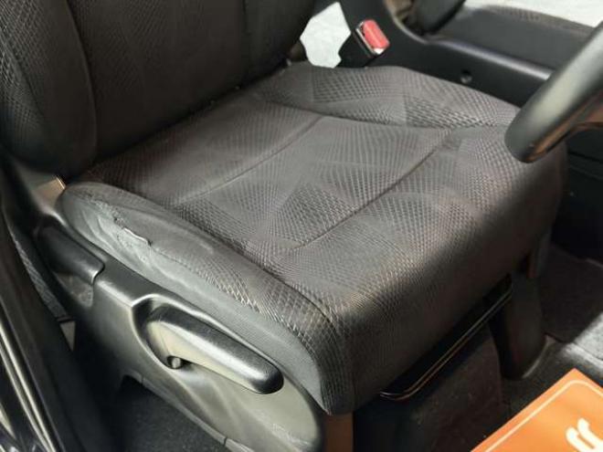 ステップワゴン2.0 スパーダ S 4WD　防錆塗装4WDTVナビBカメETC後席モニタ 2000