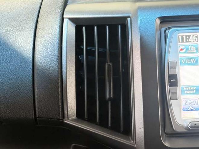 ステップワゴン2.0 スパーダ S 4WD　防錆塗装4WDTVナビBカメETC後席モニタ 2000