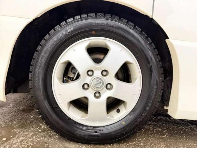 セレナ2.0 ハイウェイスター 4WD　防錆塗装4WDTVナビBカメ後席モニタETCドラレコ 2000