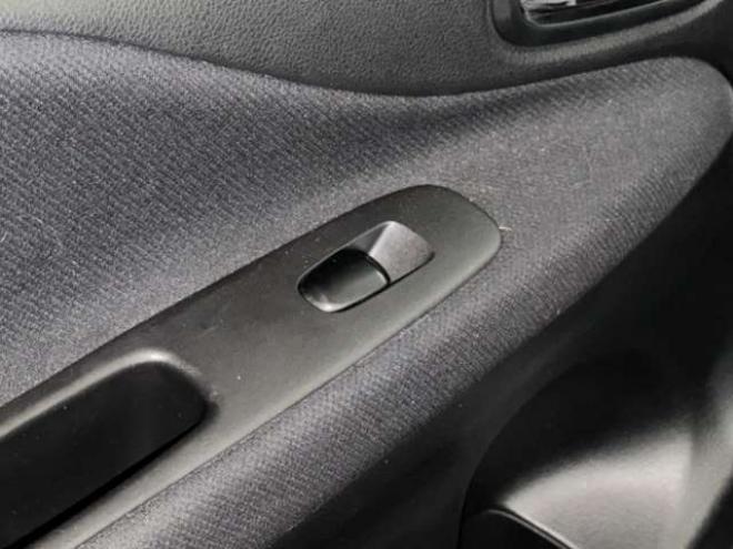 セレナ2.0 ハイウェイスター 4WD　防錆塗装4WDTVナビBカメ後席モニタETCドラレコ 2000