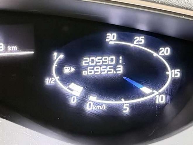 セレナ2.0 ハイウェイスター 4WD　防錆塗装4WDTVナビBカメ後席モニタETCドラレコ 2000