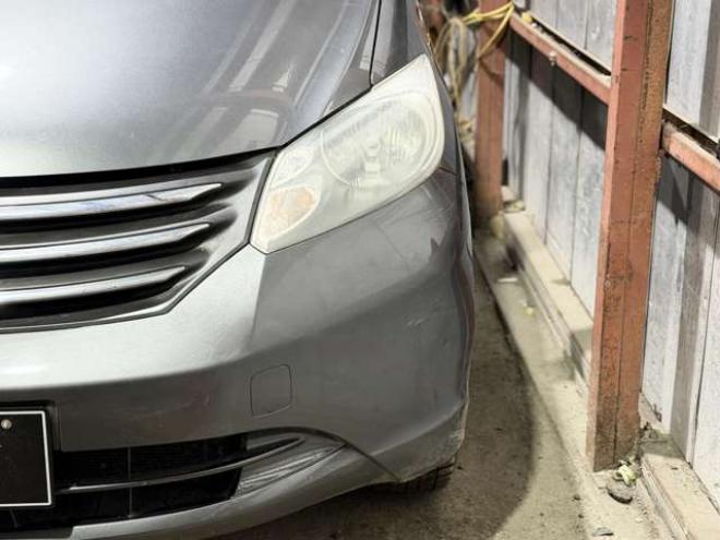 フリード1.5 G エアロ 4WD　防錆塗装4WDキーレスCDエンスタETC夏冬タイヤ 1500