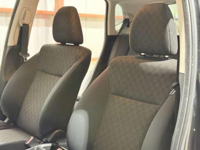 フィット1.3 13G Fパッケージ 4WD　防錆塗装4WDスマキーナビ 1300