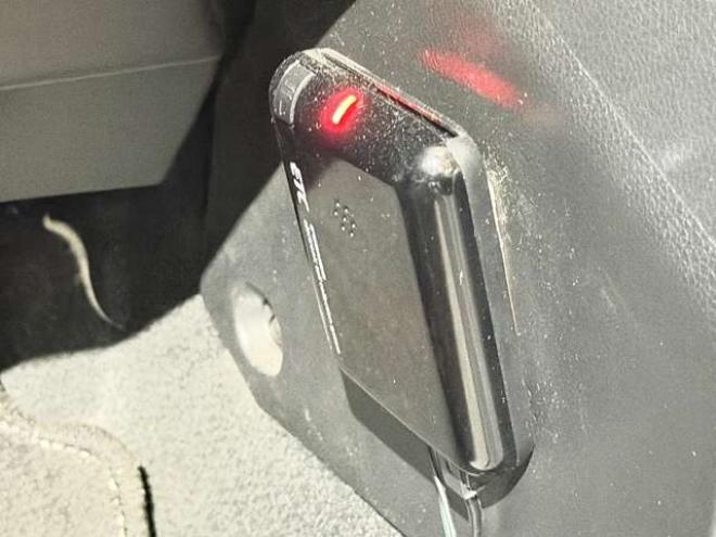 フィット1.3 13G Fパッケージ 4WD　防錆塗装4WDスマキーナビ 1300