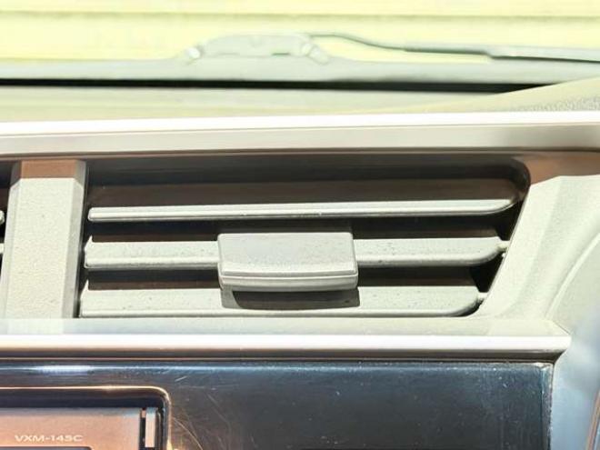 フィット1.3 13G Fパッケージ 4WD　防錆塗装4WDスマキーナビ 1300