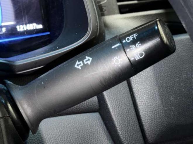 フィット1.5 ハイブリッド Fパッケージ 4WD　防錆塗装4WDエンスタCD 1500