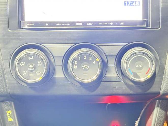 インプレッサG4 1.6 i 4WD　防錆塗装4WDキーレスナビ夏冬タイヤ 1600