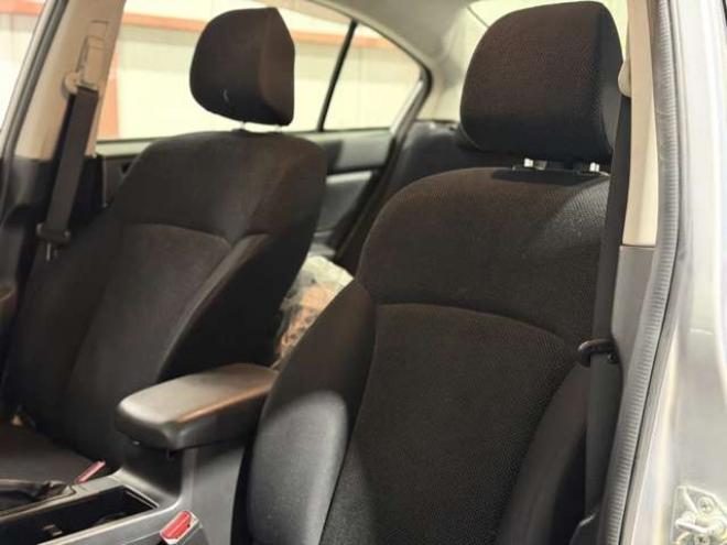 インプレッサG4 1.6 i 4WD　防錆塗装4WDキーレスCD夏冬タイヤ 1600