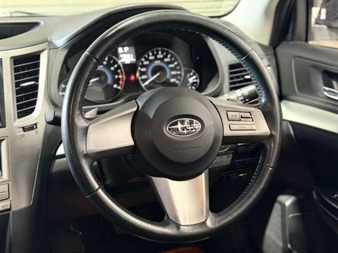 レガシィワゴン2.5 i Sスタイル 4WD　防錆塗装4WDTVナビBカメETC 2500