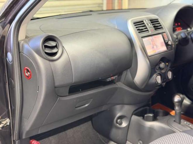 マーチ1.2 G FOUR 4WD　防錆塗装4WDTVナビBカメETC 1200