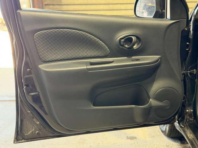 マーチ1.2 G FOUR 4WD　防錆塗装4WDTVナビBカメETC 1200