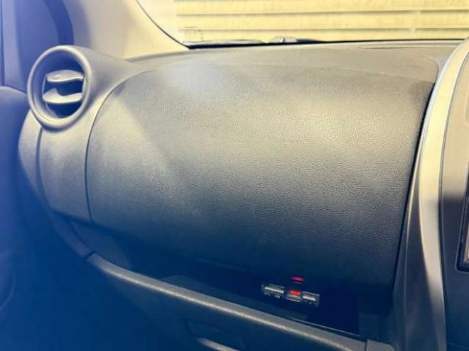 マーチ1.2 G FOUR 4WD　防錆塗装4WDTVナビBカメETC 1200