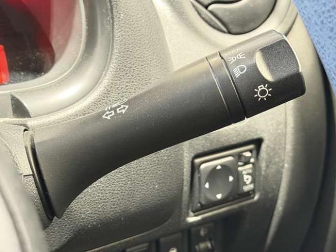 マーチ1.2 G FOUR 4WD　防錆塗装4WDTVナビBカメETC 1200