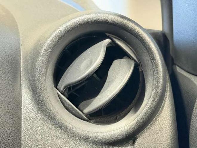 マーチ1.2 G FOUR 4WD　防錆塗装4WDTVナビBカメETC 1200