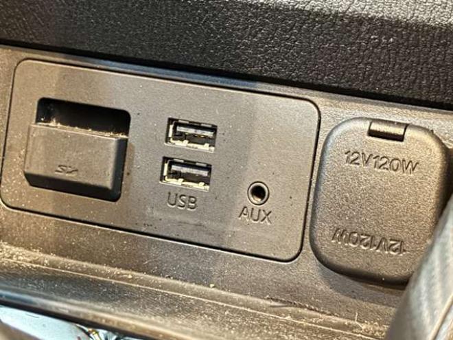 CX-31.5 XD ディーゼルターボ 4WD　防錆塗装4WDTVナビBカメETCドラレコ積込タイヤ 1500