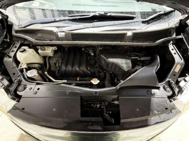 セレナ2.0 ハイウェイスター 4WD　防錆塗装4WDTVナビBカメETC 2000