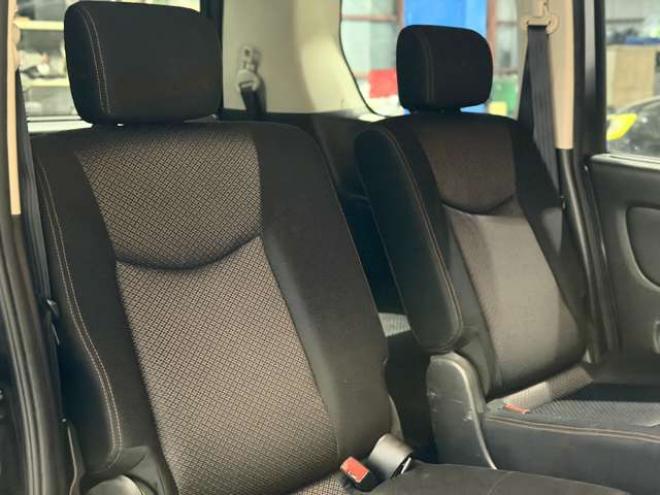 セレナ2.0 ハイウェイスター 4WD　防錆塗装4WDTVナビBカメETC 2000