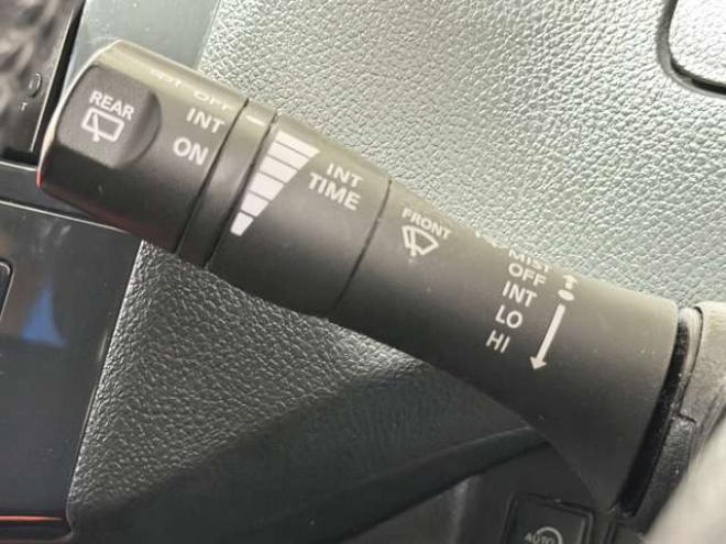 セレナ2.0 ハイウェイスター 4WD　防錆塗装4WDTVナビBカメETC 2000