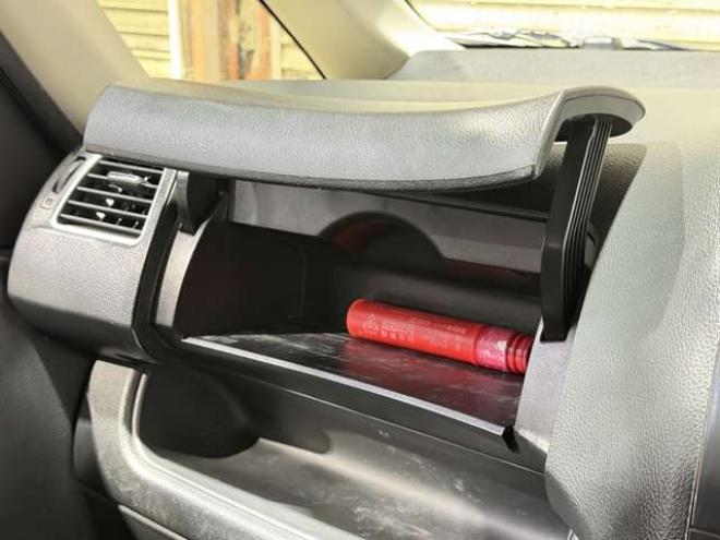 セレナ2.0 ハイウェイスター 4WD　防錆塗装4WDTVナビBカメETC 2000