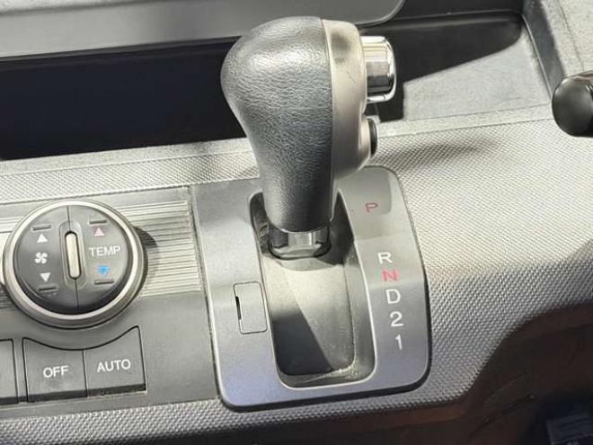 フリード1.5 G エアロ Lパッケージ 4WD　防錆塗装4WDキーレスTVナビETC 1500