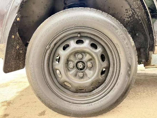 ラシーン1.5 タイプF 4WD　防錆塗装4WDキーレスCD 1500