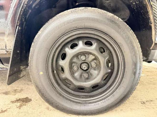 ラシーン1.5 タイプF 4WD　防錆塗装4WDキーレスCD 1500