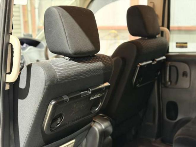 セレナ2.0 20X 4WD　防錆塗装4WDTVナビBカメ後席モニタ 2000