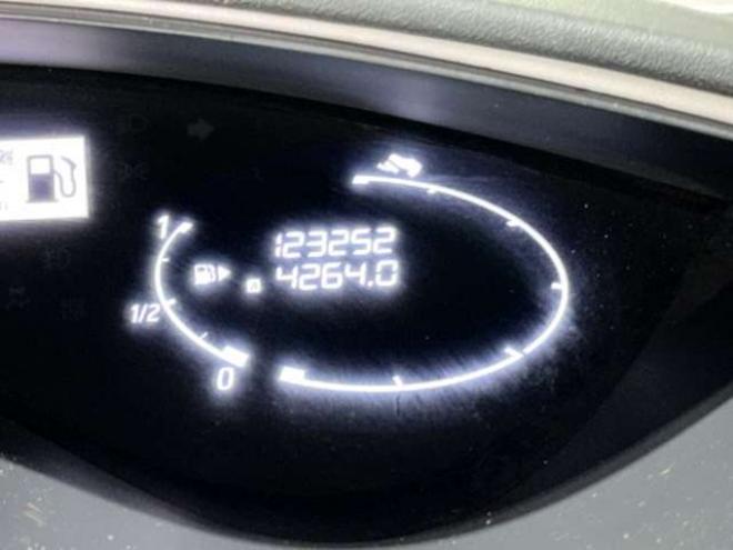 セレナ2.0 20X 4WD　防錆塗装4WDTVナビBカメ後席モニタ 2000