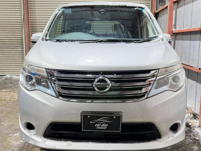 セレナ2.0 20X 4WD　防錆塗装4WDラジオナビETC 2000