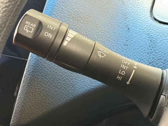 セレナ2.0 20X 4WD　防錆塗装4WDラジオナビETC 2000