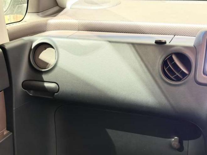 スペイド1.5 F 4WD　防錆塗装4WDキーレスTVナビBカメETC 1500