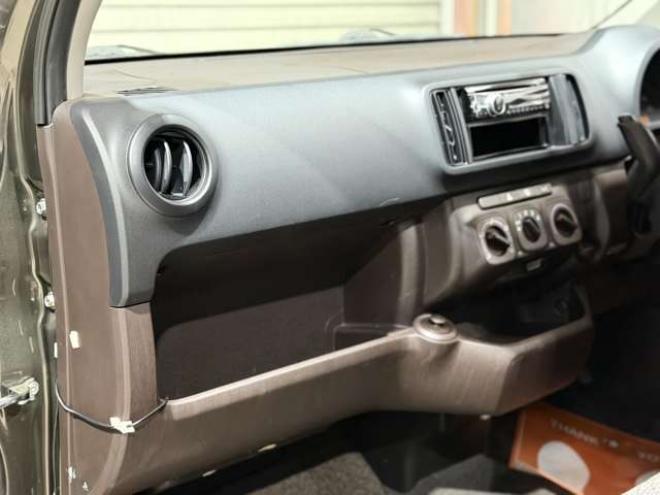 パッソ1.0 X　防錆塗装キーレスCD 2WD 1000