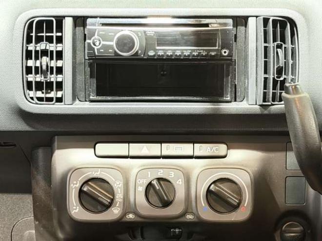 パッソ1.0 X　防錆塗装キーレスCD 2WD 1000