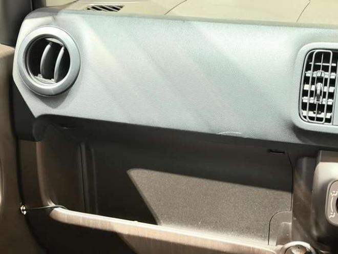 パッソ1.0 X　防錆塗装キーレスCD 2WD 1000