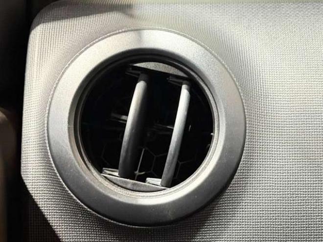 パッソ1.0 X　防錆塗装キーレスCD 2WD 1000