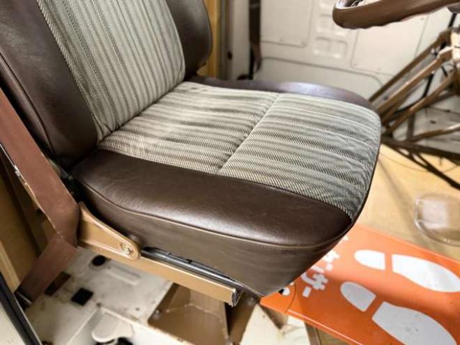 クイックデリバリークイックデリバリー　全塗装車キッチンカーレンタカーアップ 2WD 2400