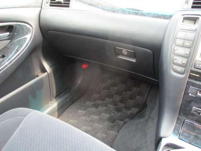 クラウンアスリート 2.5 i-Four 60thスペシャルエディション 4WD　ナビ・TV・バックカメラ・スマートキー・ローダウン・タイミングチェーン式 2500