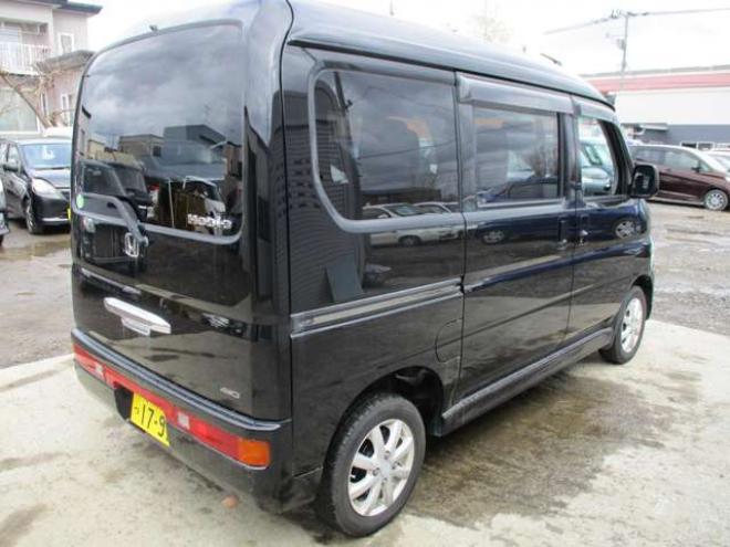 バモスホビオ G 4WD　3.9万キロ・R10/2月・5速マニュアル・キーレス 660