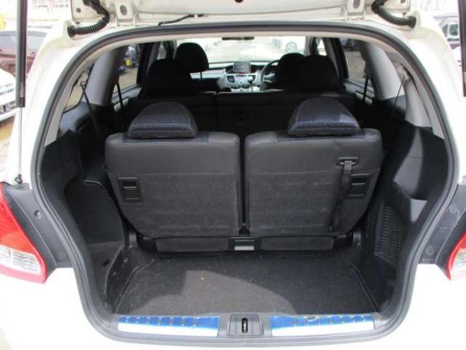 オデッセイ2.4 アブソルート 4WD　キーレス・タイミングチェーン式 2400