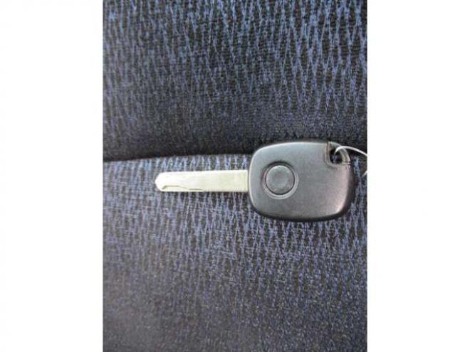 オデッセイ2.4 アブソルート 4WD　キーレス・タイミングチェーン式 2400