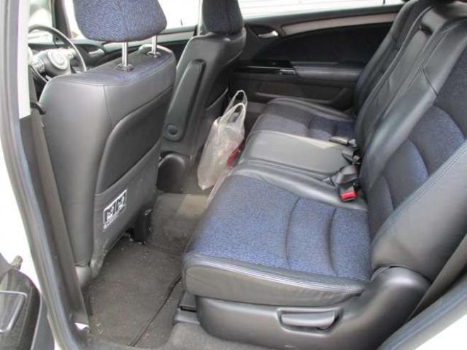 オデッセイ2.4 アブソルート 4WD　キーレス・タイミングチェーン式 2400