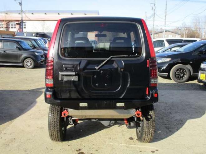 ジムニークロスアドベンチャー XC 4WD　7.3万キロ・オーバーフェンダー・リフトアップ 660